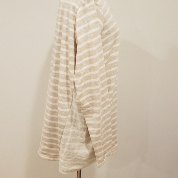 NWT! ALEXANDER JORDAN size 1X Khaki and Cream Striped Top - Picture 3 of 6